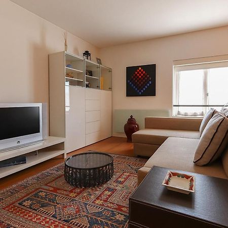 Downtown Chiado By Homing Apartman Lisboa Kültér fotó