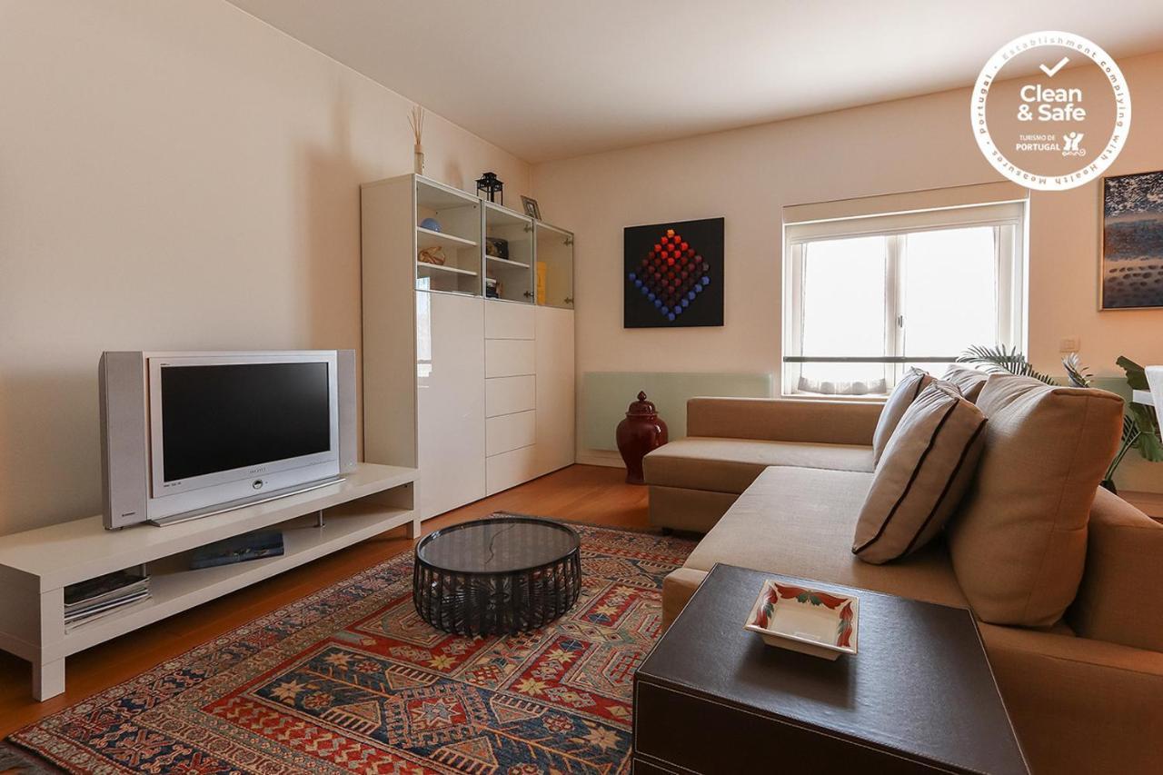 Downtown Chiado By Homing Apartman Lisboa Kültér fotó