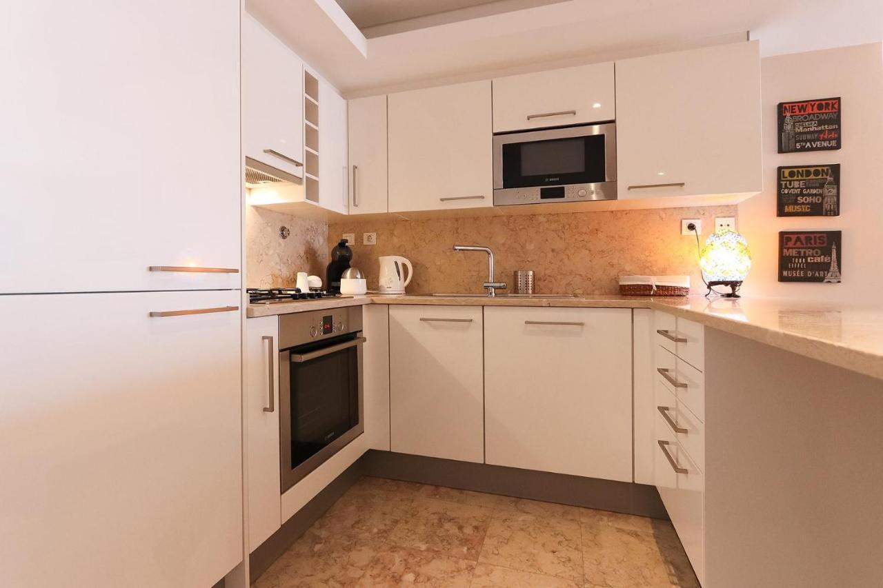 Downtown Chiado By Homing Apartman Lisboa Kültér fotó