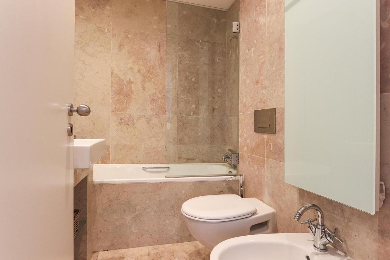 Downtown Chiado By Homing Apartman Lisboa Kültér fotó
