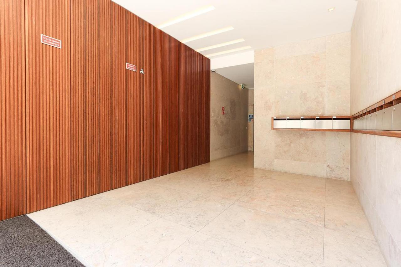 Downtown Chiado By Homing Apartman Lisboa Kültér fotó